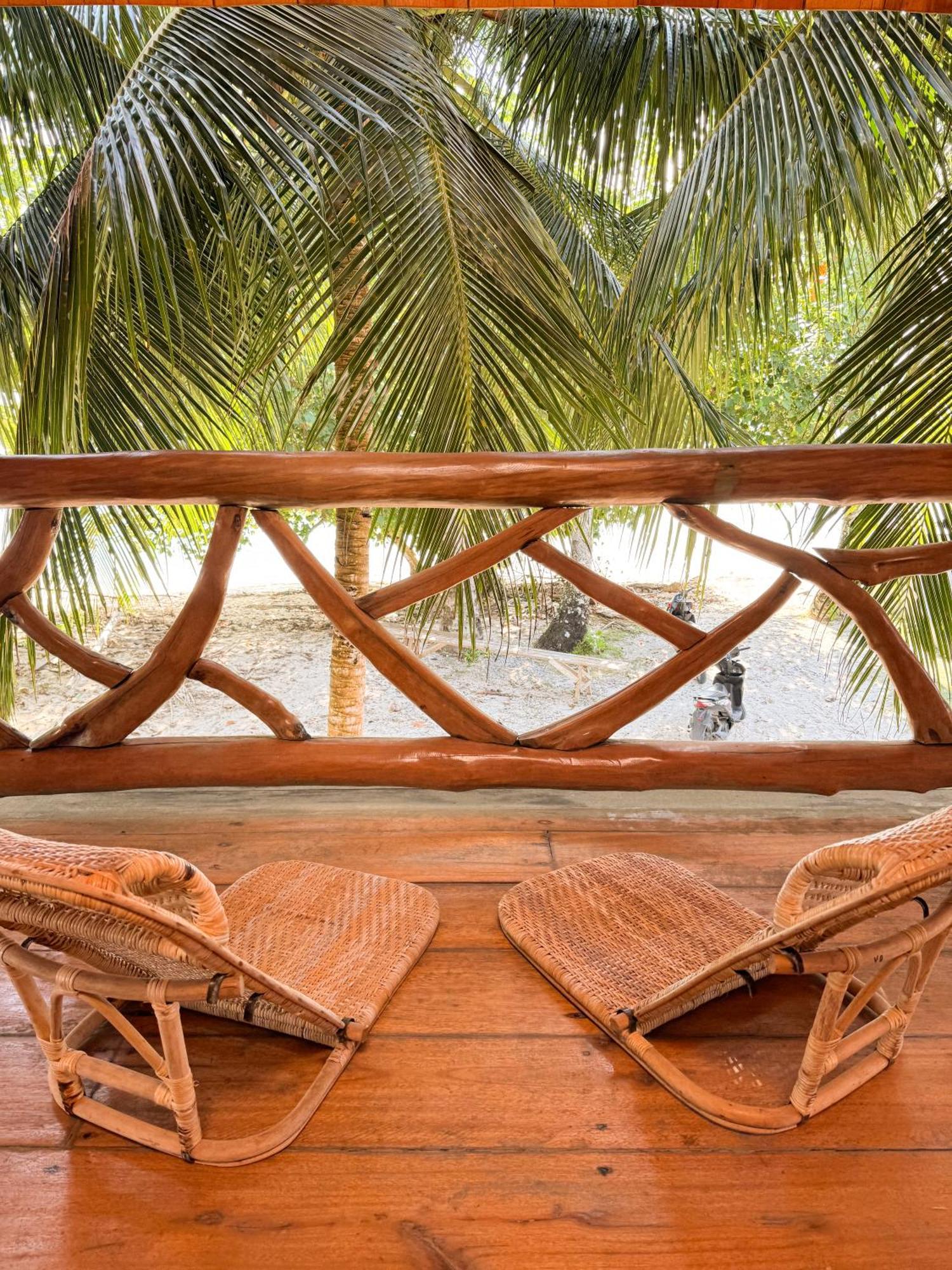 Villa Tala Tua Pejat Bagian luar foto
