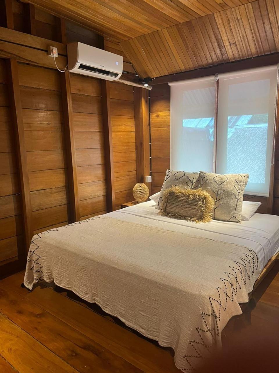 Villa Tala Tua Pejat Bagian luar foto